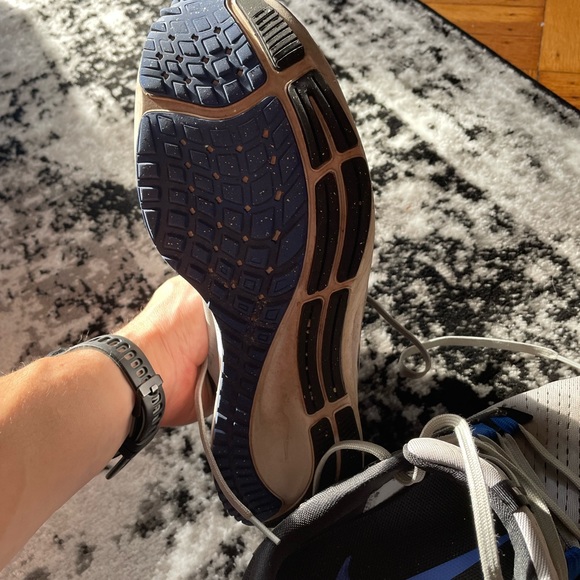 Nike Pegasus 38 Size 9.5 Men’s Running Shoes - Picture 4 of 4